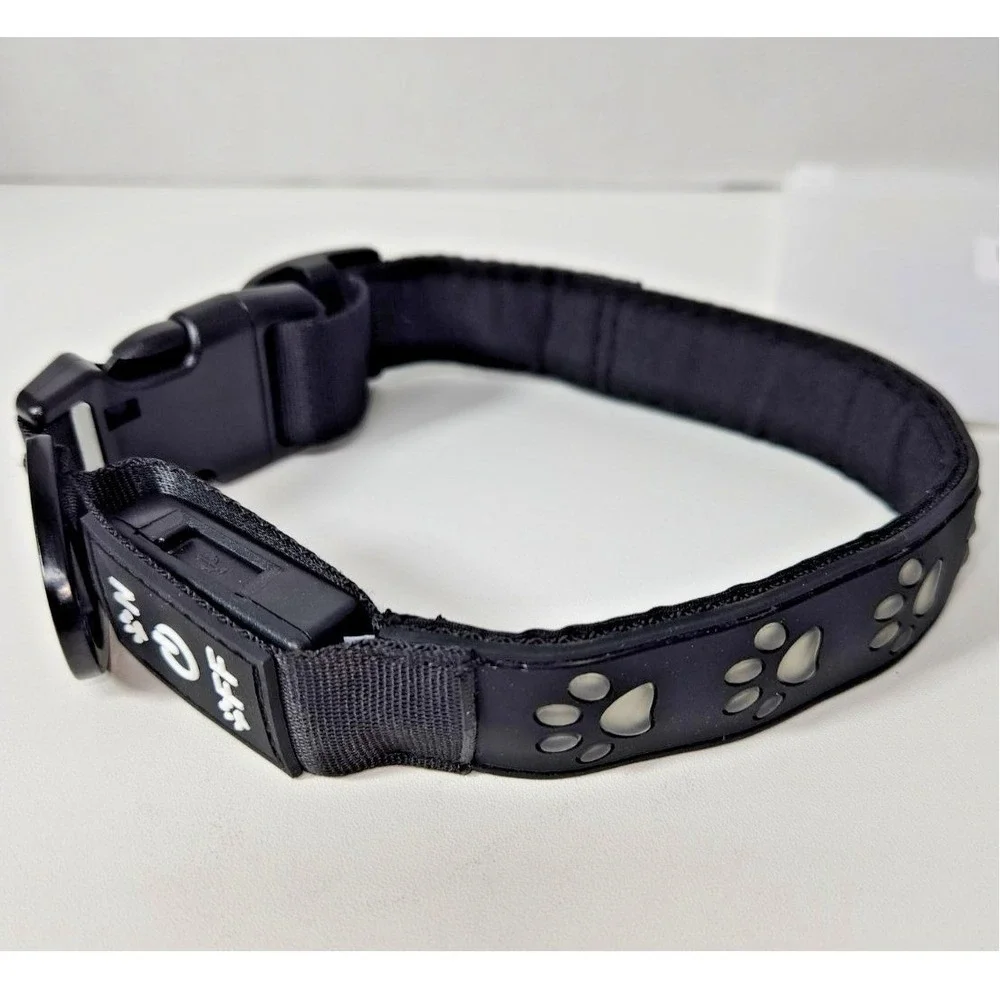 Rechargeable Light-Up Dog Clip-On 